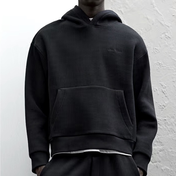 H&M Other - H&M Loose Fit Black Ribbed Hoodie Sweatshirt Soho Heights Logo Size M